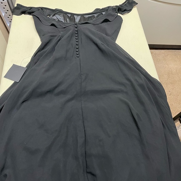 NWT Lulus M black ruffled side slit maxi dress - Picture 10 of 15